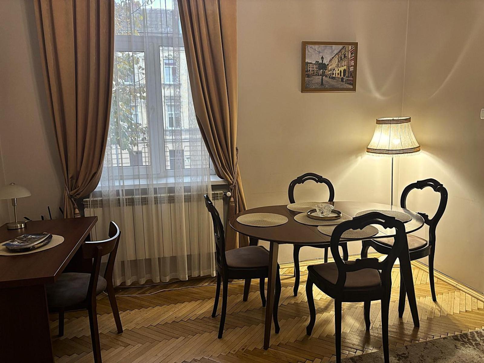 Glorious Apartment Near The Old City Lemberg Exterior foto